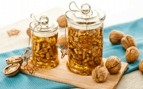 Honey and walnuts